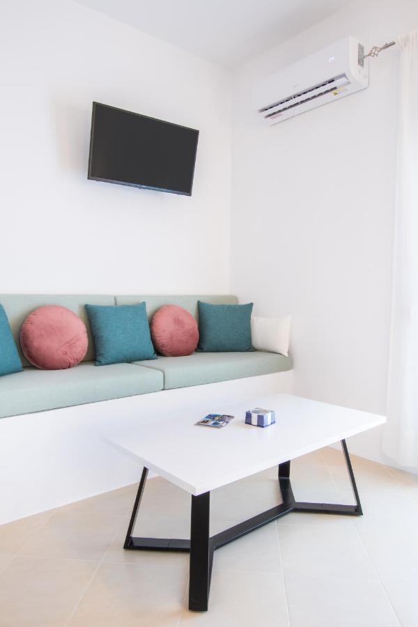 Anemos Guest Apts Apartamento Kárpatos